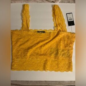 Yellow lace Guess large crop strap blouse nwt